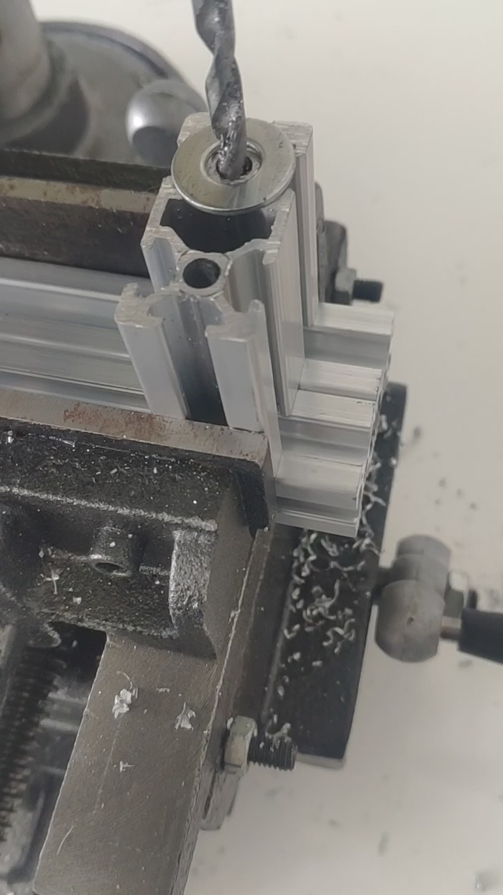 铝型材开槽所需工具详解
