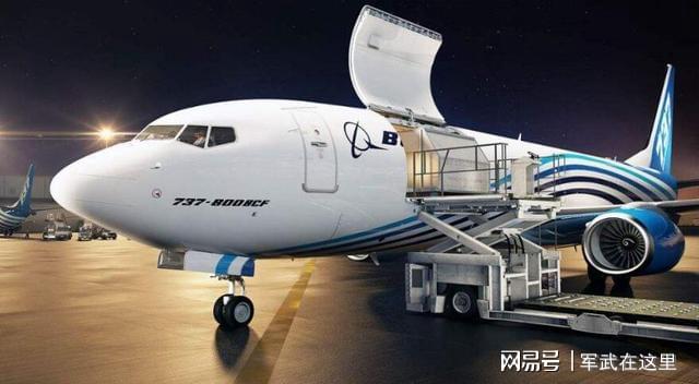 机型73E是什么飞机？深度解析其特点与历史背景