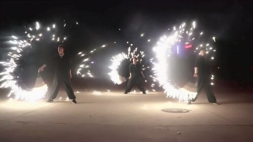 冷焰火烟花与烟火双截棍的独特魅力