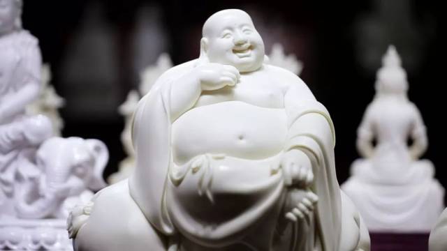 雕塑瓷厂，传统工艺与现代技术的完美结合