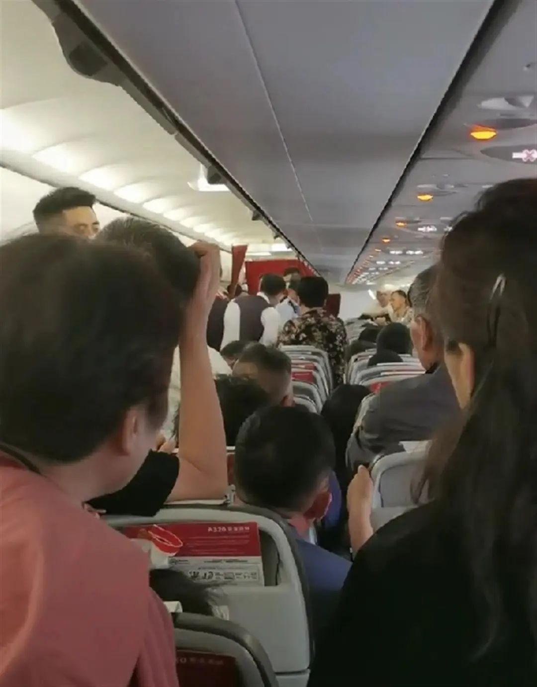 东航延误五小时，旅客的无奈与航空公司的应对之道