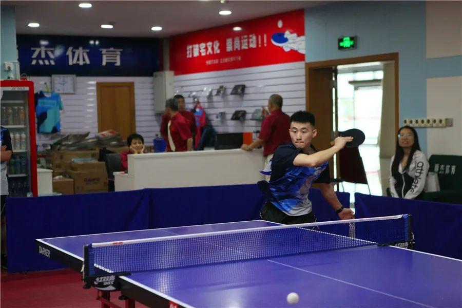 乒乓球活动，运动与友谊的完美结合