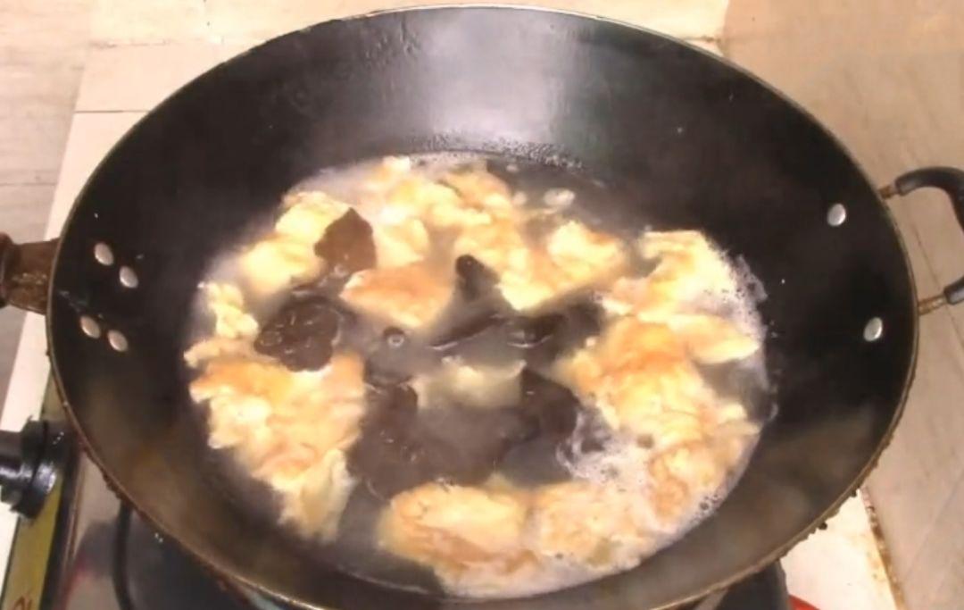 老式鸡蛋汤的家常做法，传统与美味的完美结合