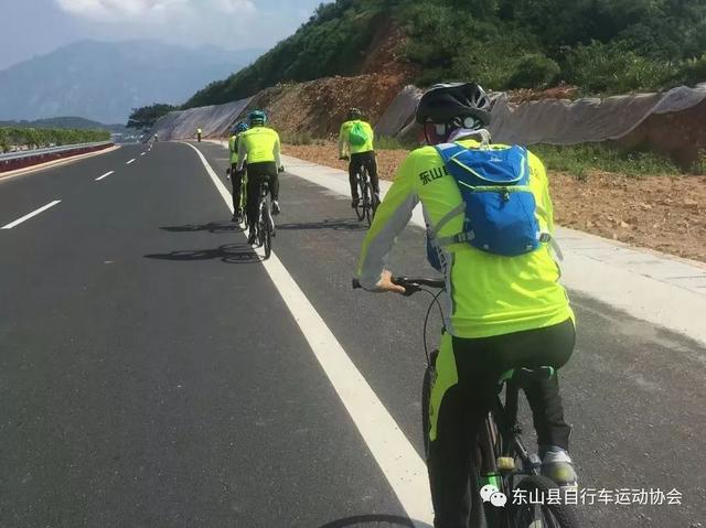 骑行爬坡等级，挑战与技巧