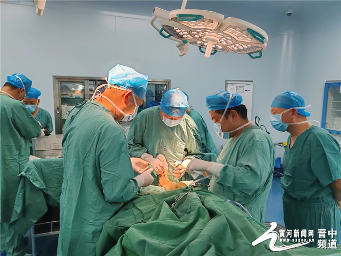 省儿保骨科专家门诊，守护儿童骨骼健康的坚实后盾