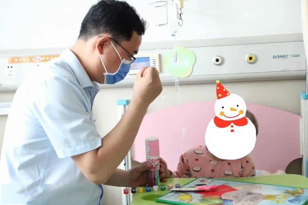儿童医院内分秘专家，守护儿童健康的守护者