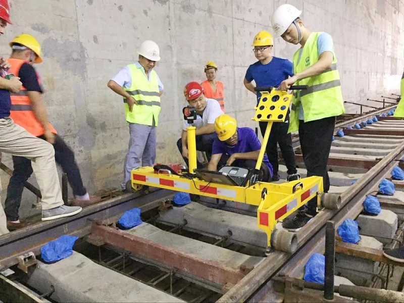 地铁的测量工具，精确高效的轨道交通建设利器