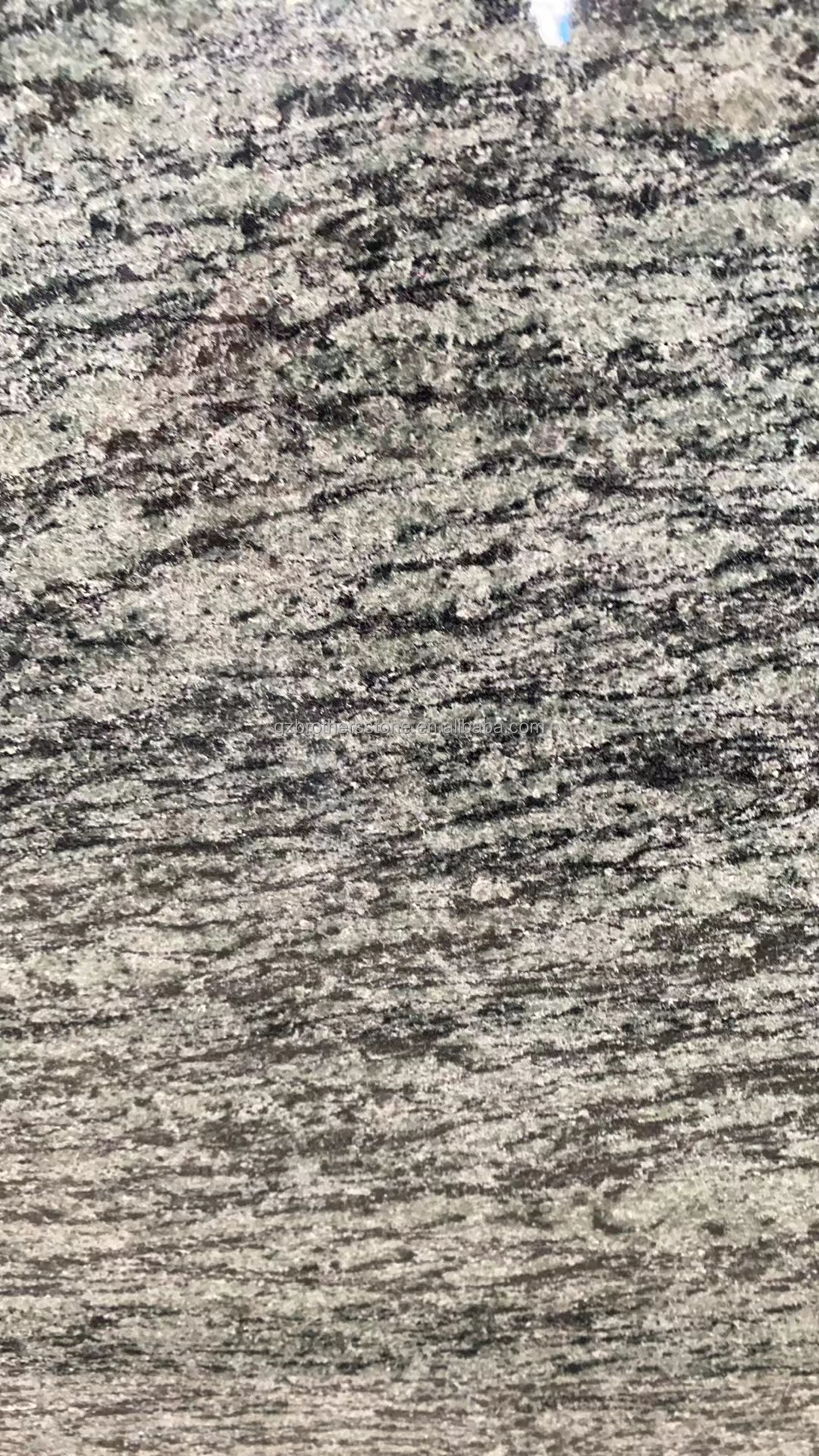 绿木纹花岗石，自然之美的独特展现
