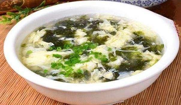 家常美味，紫菜蛋花汤的制作方法