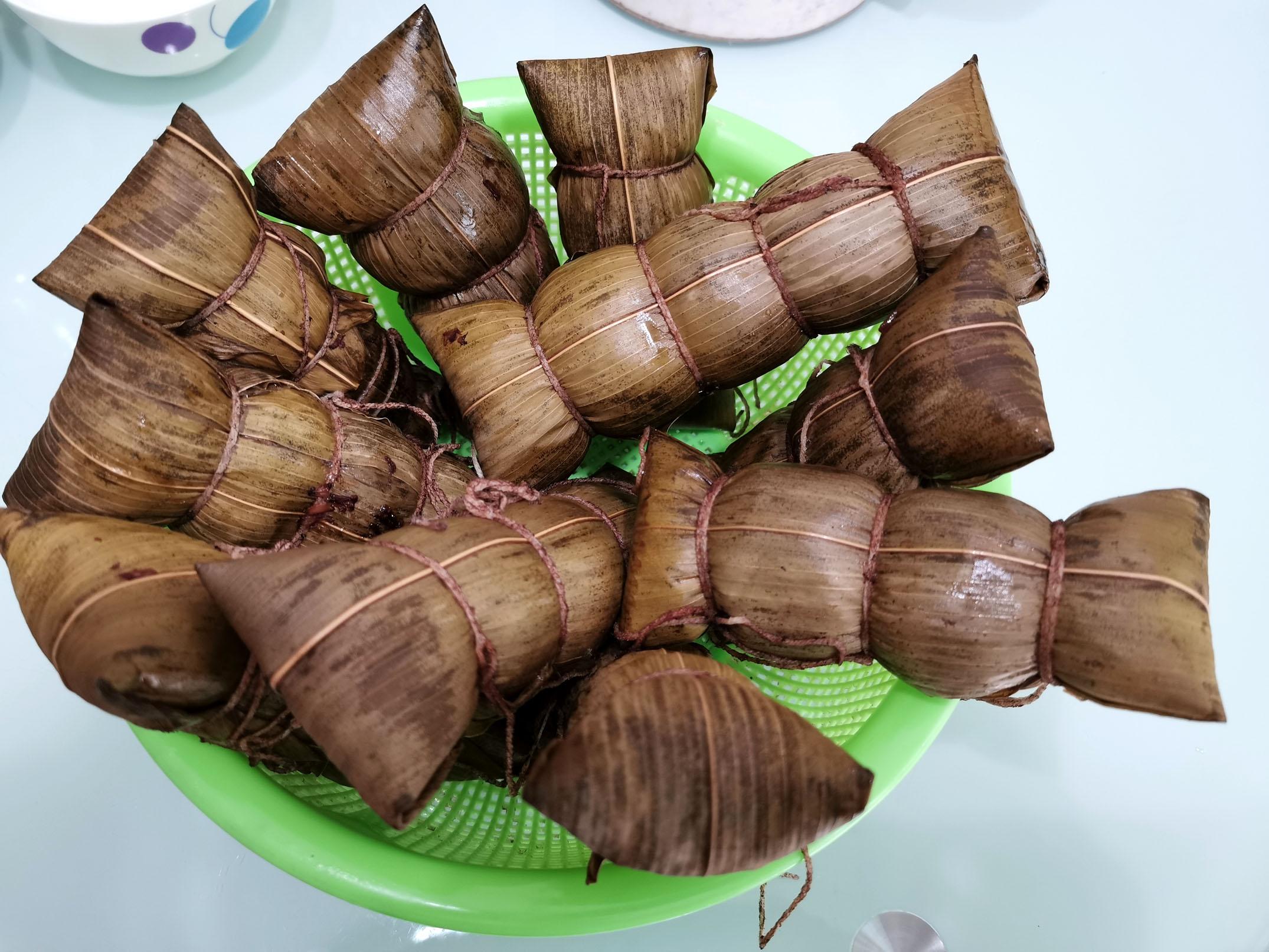 如何把一本书叠出一个爱的形状