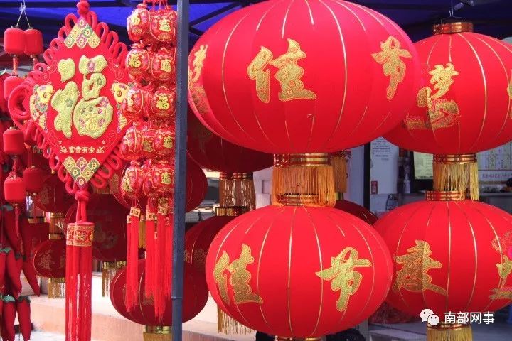 五金金属灯笼与金属灯笼簧罩，传统工艺的融合与创新