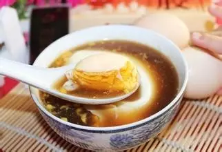 白水蛋花汤，一道家常美味与健康养生的完美结合