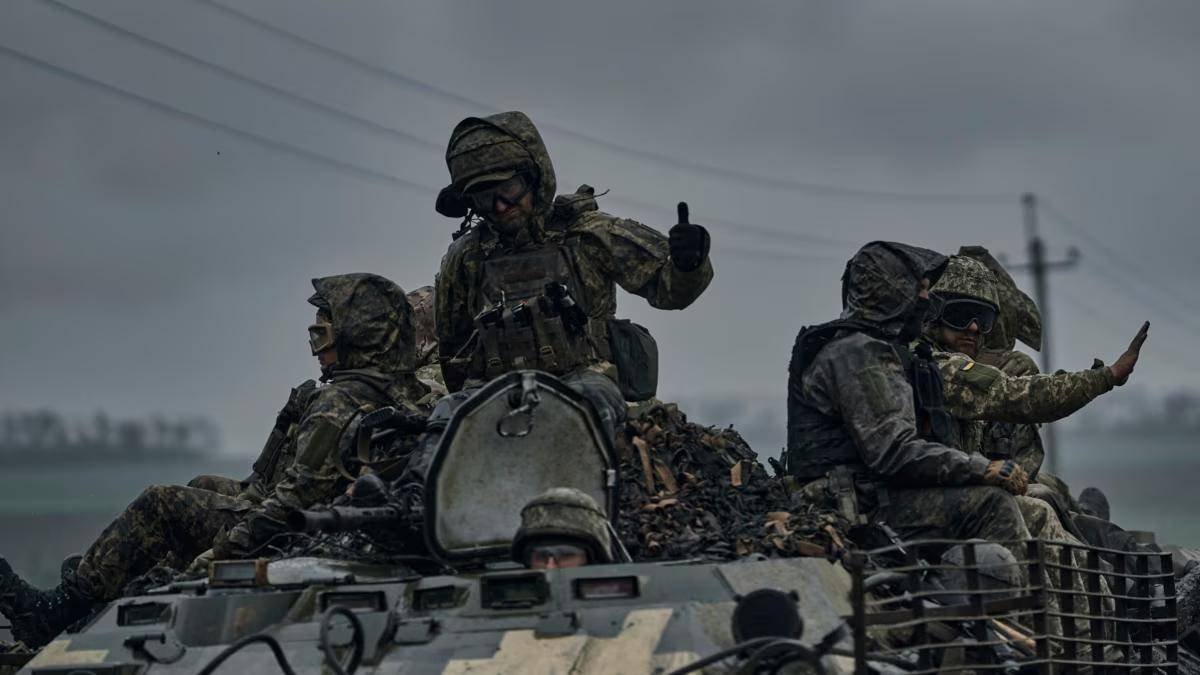 伞兵装甲师，现代战争中的精英力量