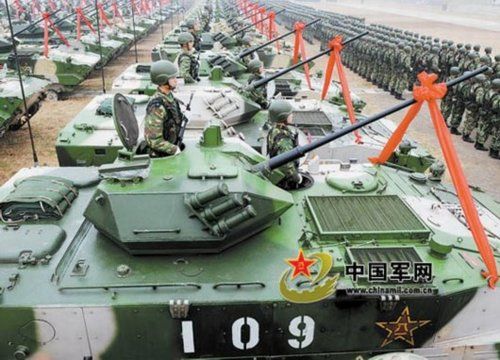 解放军03式伞兵战车，中国现代化军事力量的杰出代表