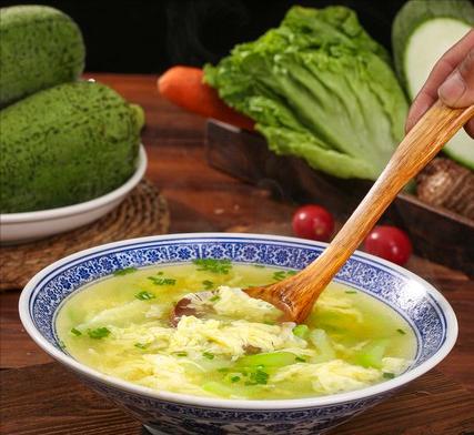 瓜条蛋花汤，一道家常美食的烹饪与品味