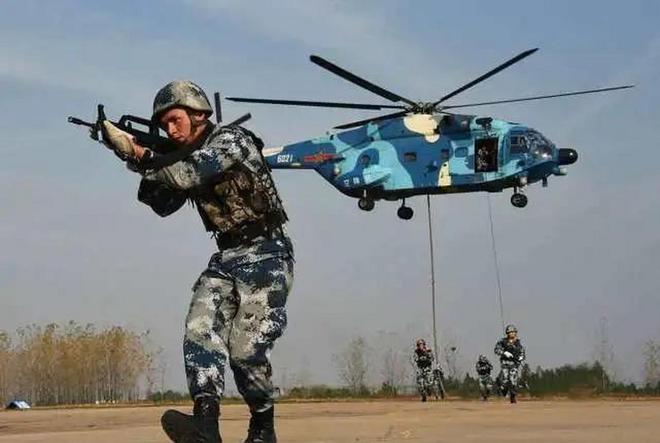 伞兵人车一体式空投，现代战争的快速部署利器