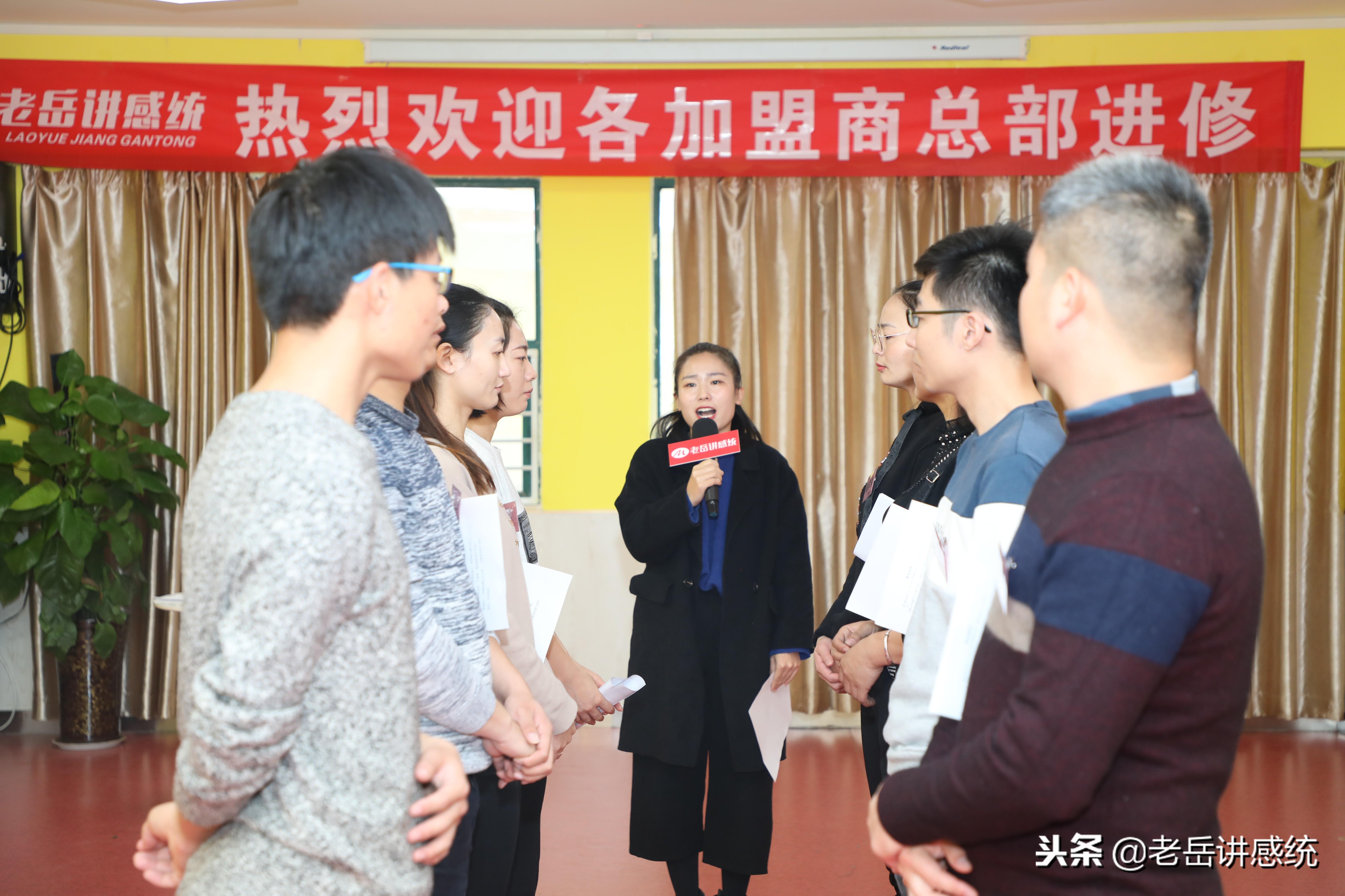 小班美术开火车教案
